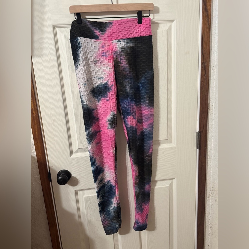 Pink and Black Tie-Dye textured leggings XL